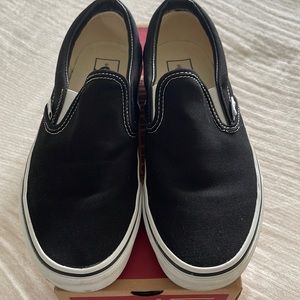 Woman’s vans slip ons